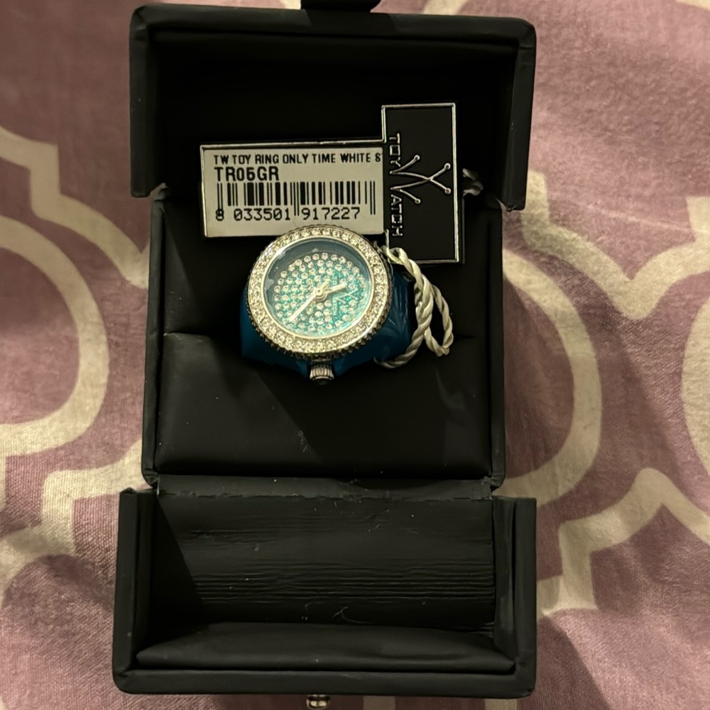 Brand new ToyWatch bling ring